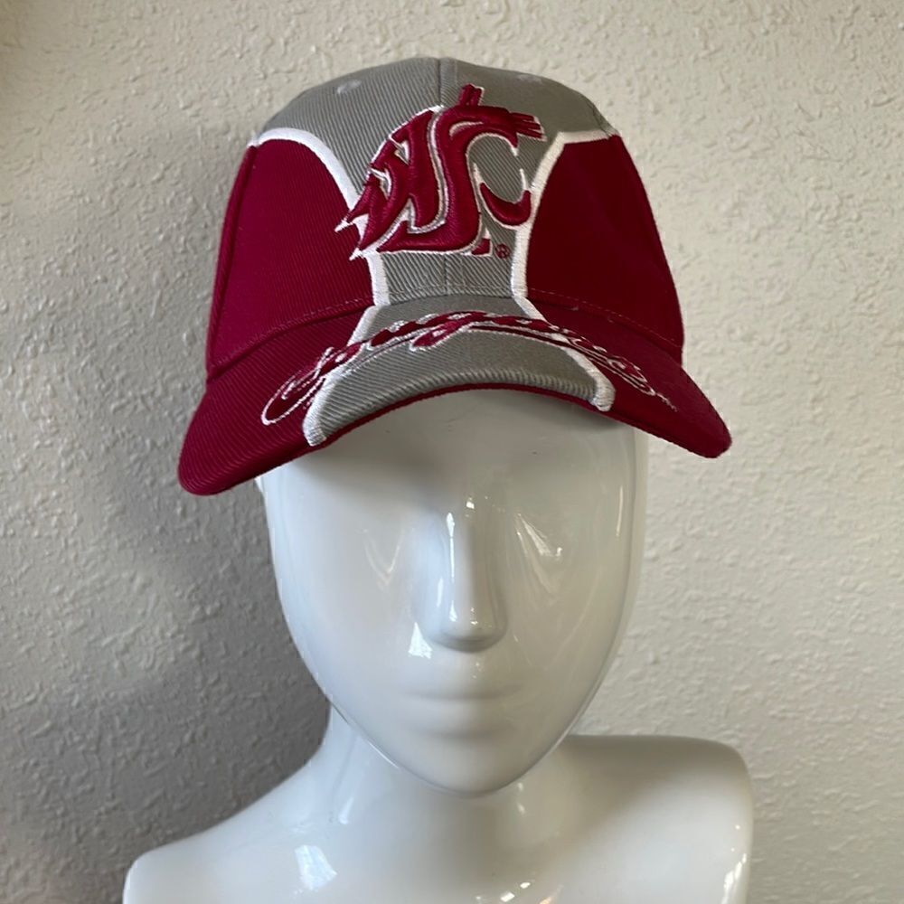 WSU Cougars Adjustable Cap EUC